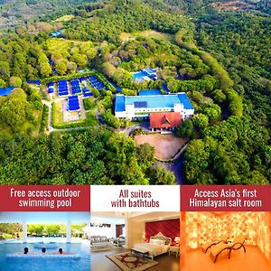 The Orchard Resort & Spa Melaka I World Spa Awards Winner I Free Access To Outdoor Spa Pool